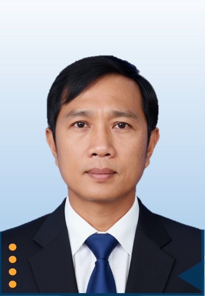 นายเฉลิมพงษ์ เตชะไตรภพ