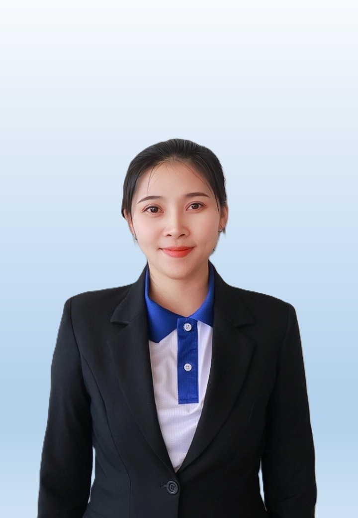 นางสาวเบญจรรณ นิชาญ 