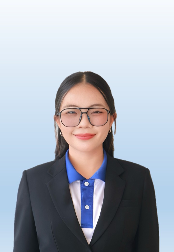 นางสาวณัฐชา ทรงพุฒิ 