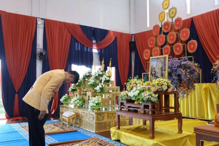 พิธีเจริญพระพุทธมนต์และเจริญจิตตภาวนา ถวายพระพรชัยมงคล