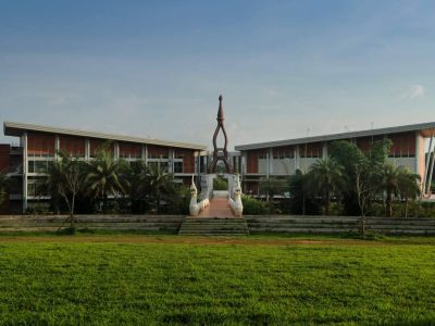 อาคารเรียน